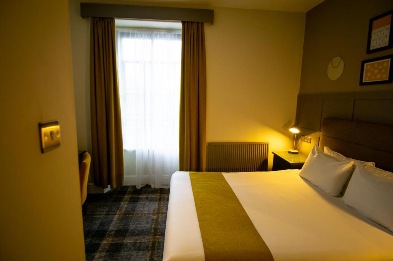 The County Hotel Haverfordwest Dış mekan fotoğraf