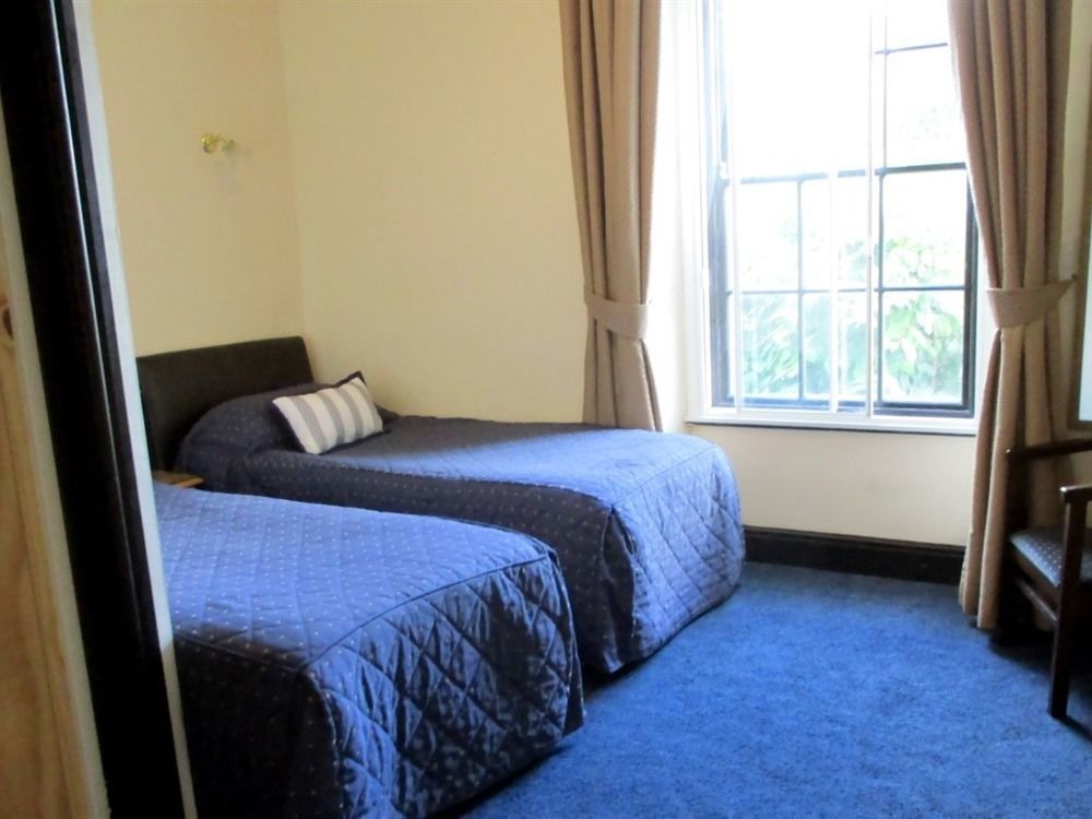 The County Hotel Haverfordwest Dış mekan fotoğraf