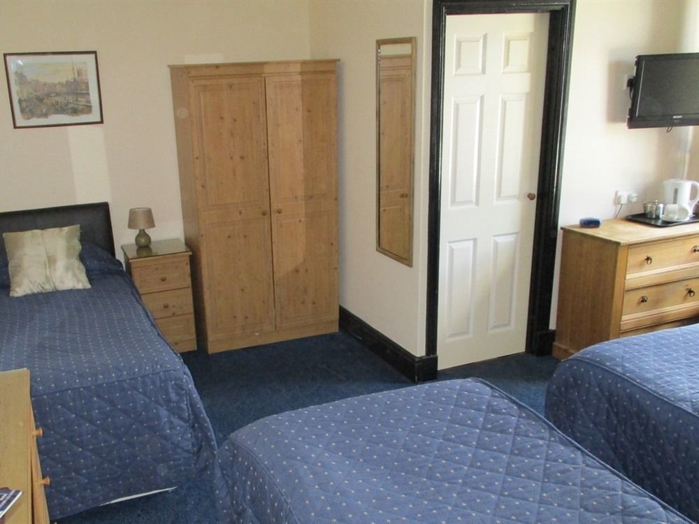 The County Hotel Haverfordwest Dış mekan fotoğraf